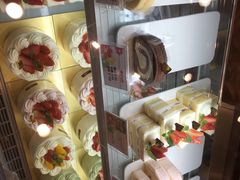 -花花卷卷·鲜食蛋糕(静安久光百货店)