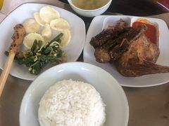 -Pundi Pundi Restaurant