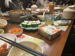 -樾餐厅泰式海鲜火锅(民歌湖店)