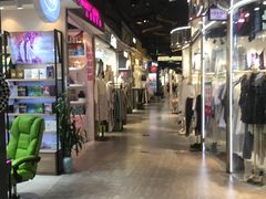 -南京时尚莱迪购物广场(正洪街店)