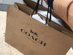-COACH蔻驰(百联奥特莱斯广场店)
