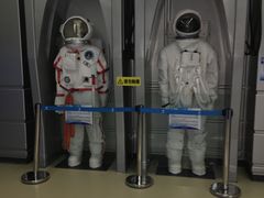 -梦东方未来世界航天主题乐园