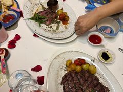 -斯普汇生蚝牛排馆(中骏世界城店)