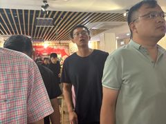 -闫家驴肉老店(华电一校店)