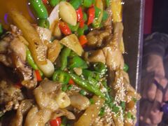 -蛙来哒(华隆步步高店)