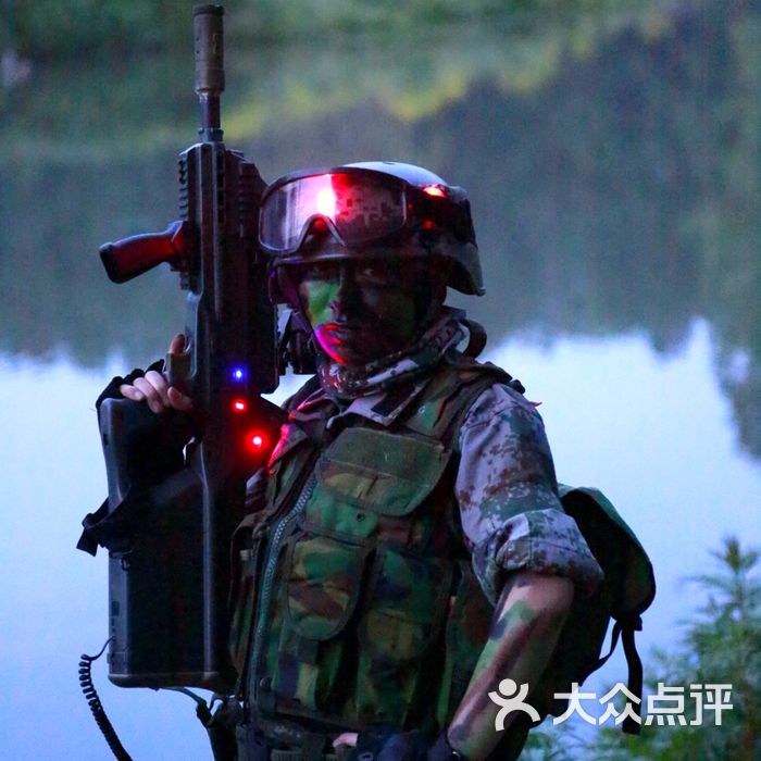 勇者部落户外拓展真人cs