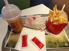 -麦当劳(百荣世贸商城店)