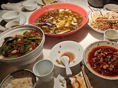 -初蓉丨遇见新川菜(亲贤街荣耀店)