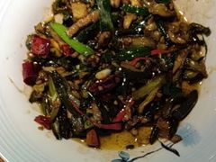 -魏铭鱼头捞饭(晋阳路店)