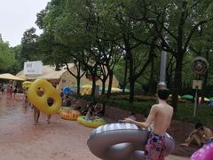 -热带风暴水上乐园(新镇路)