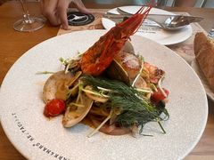 -Mark&Mars Restaurant