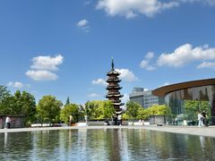 -龙华寺