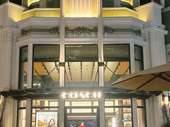 -比斯特上海购物村精品奥特莱斯