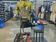 -迪卡侬(大英山店)