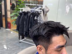 -藤野造型烫染·漂发