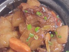 萝卜牛腩煲-上下九广州菜馆(锦业路店)
