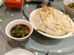 -辛香味烧鱼馆·非遗技艺·排骨红烧肉(光谷医药园店)