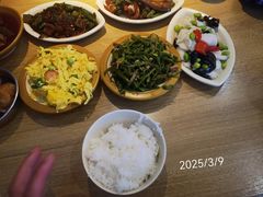 -荟选餐饮徐家汇社区食堂(徐虹北路店)