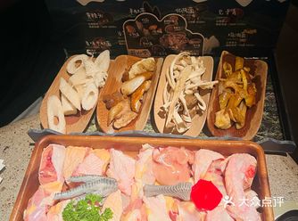 万象汇这家火锅店，我一周来了两次