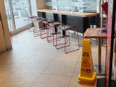 -麦当劳(湖光北街店)