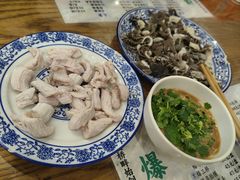 -东兴顺爆肚张