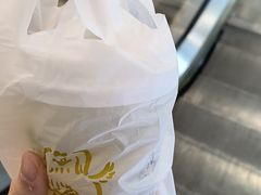 -喜茶(迪士尼小镇·平行宇宙店)