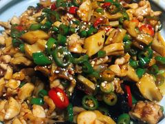 麻辣小炒牛蛙-叶派龙虾•招牌香辣蟹·海鲜(中海国际店)