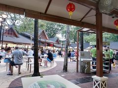 -纽顿熟食中心