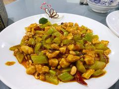 宫保鸡丁-老孙家饭庄·非遗(东关店)