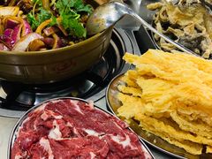 手切本地肥牛-胡须佬鸡煲四季火锅店(石厦西村直营店)