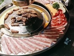 -哈哈碳都·牛肋条无限自助烤肉(台江万达店)
