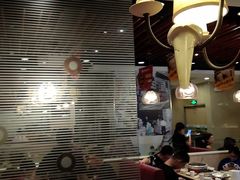 大堂-粤仔湾砂锅粥(广益哥伦布店)