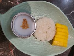 -金马门国际美食百汇(珞喻路店)