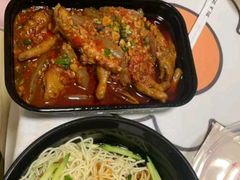 -万松园美食街