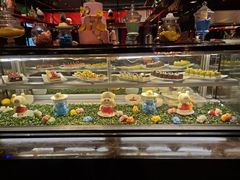 面包甜点陈列柜-美食汇自助西餐厅(荆州富力万达嘉华酒店)