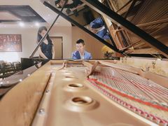 -柏斯音乐艺术中心·钢琴·吉他(上音店)