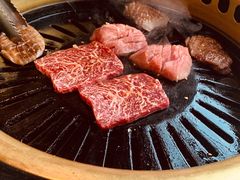 -炼火烤肉店