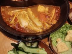 -壹兆圆重庆火锅手工炒底料(长白格林玫瑰湾店)