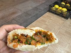 牛肉卡饼-代四孃牛华豆腐脑美味小食(总店)