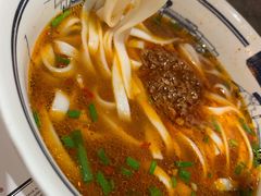 -黑白电视长沙小吃(悦汇城店)