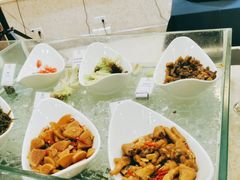 -江门新会碧桂园凤悦凤凰酒店(万达广场店)