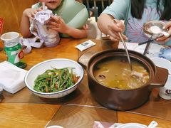 -黄泥岗·地道湖北菜(奥特莱斯店)