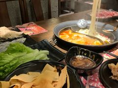 -呷哺呷哺 小火锅 (浦东新欧尚超市店)