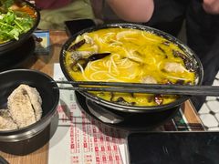 -肥汁米蘭香港米线(定西路店)