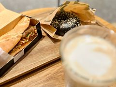 -星巴克臻选(万象前海店)
