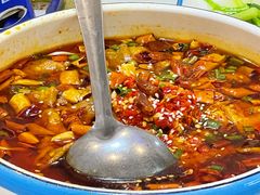 水煮肉片-渔中舟海鲜大排档(普陀沈家门店)