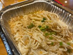 锡纸金针菇-沈胖子音乐烤吧·炒菜·龙虾(环城东路店)