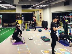 -CXFIT 陈徐健身工作室(凯旋店)