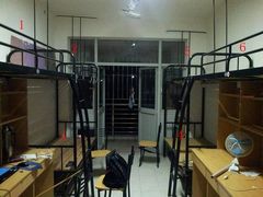 -上海第二工业大学(金海路校区)