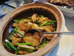 -八府香鸭·啫啫煲(华山路店)